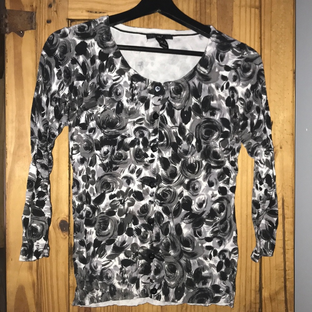 Cardigan - Picture 4 of 4